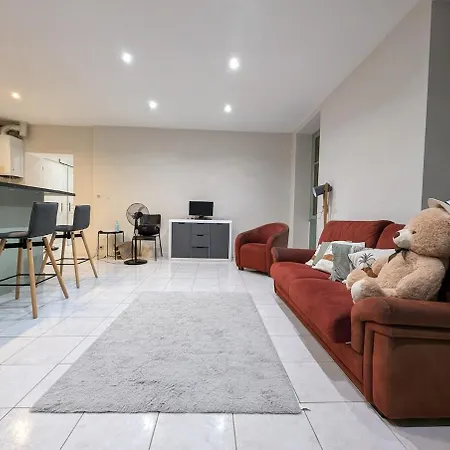 Privee Dans Familiale Apartment Nice