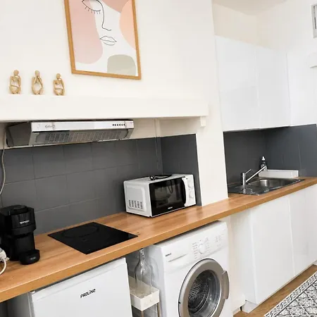 Renovated & Stylish In Old Town *