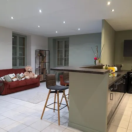 Privee Dans Familiale Apartment Nice