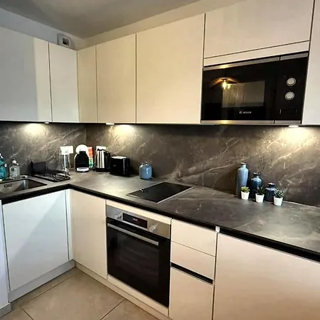 Riviera Skyline - 1 / 2 Couchages - 16e Etage - Ecovallee