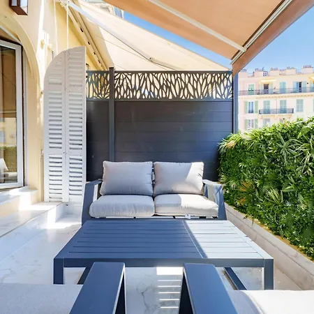 Renting - 1france - Design Terrace & Massena Apartment