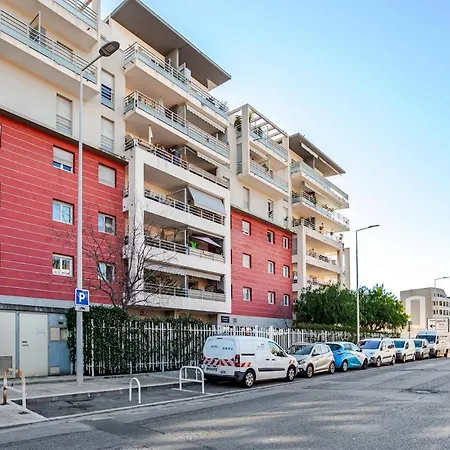 Apparemment F3 Avec Terrasse Clim & Tram Apartment *