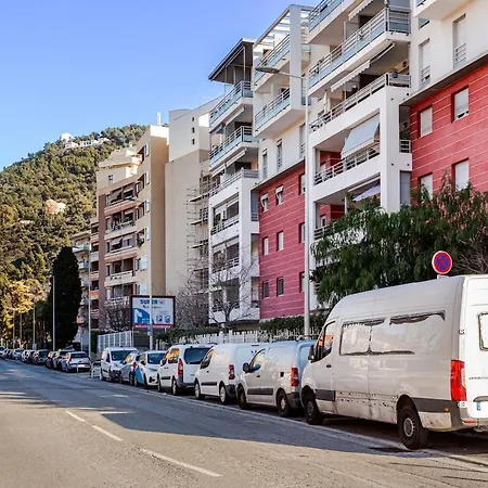 Apparemment F3 Avec Terrasse Clim & Tram Nice