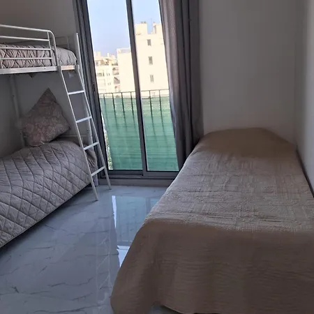 Apartment Family Friendly Cozy *