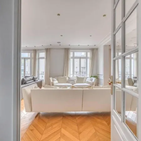 Apartment Grand De 3 A *