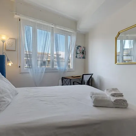 Sea View 2Bed & 2Bath Promenade Apartment