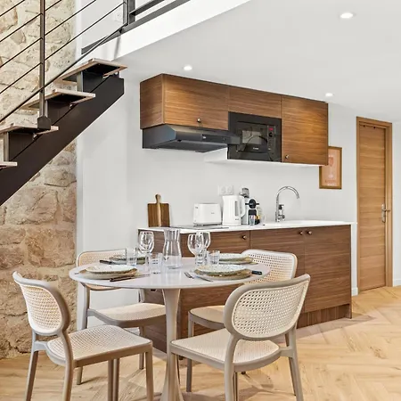 Merveilleux Duplex Centre De Nice, Climatise Et Renove ! Apartment *