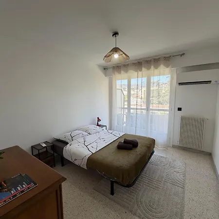 Apartment Familial T3 Terrasse, Clim & Parking Gratuit Nice