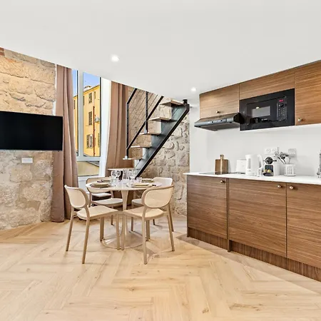 Merveilleux Duplex Centre De Nice, Climatise Et Renove ! * Nice