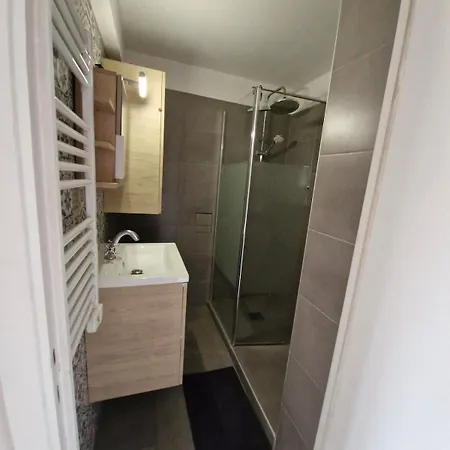Liberation Apartment *