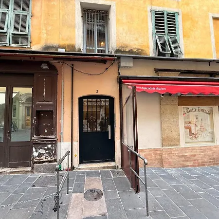 Place Rossetti, Heart Of Vieux-nice, View Light Ac