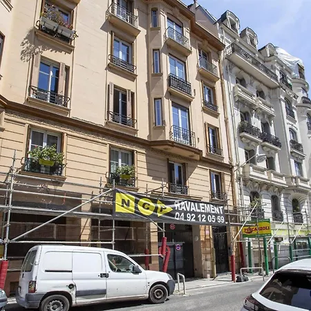Apartment Near Gambetta *