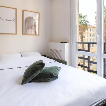 Palais Escurial - Apartment