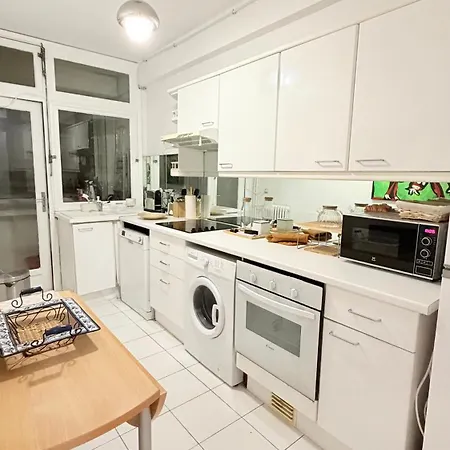 Sea View, Promenade Des Anglais, 180 Degree Balcony, 4 People * Nice
