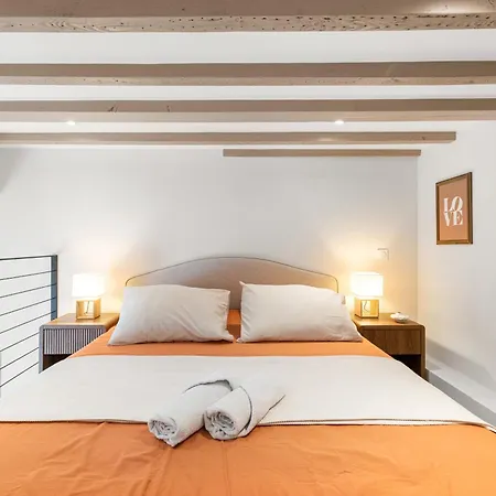 Apartment Sublime Duplex Centre De Nice, Climatise Et Renove !