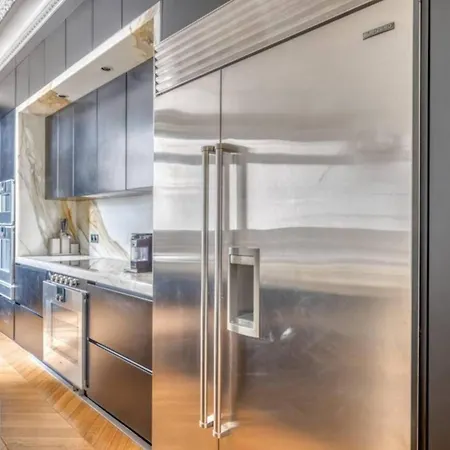 Apartment Grand De 3 A *