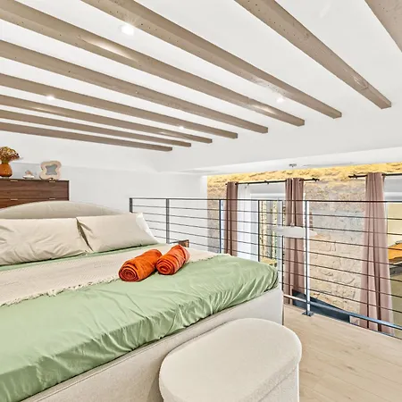 Merveilleux Duplex Centre De Nice, Climatise Et Renove ! Apartment Nice