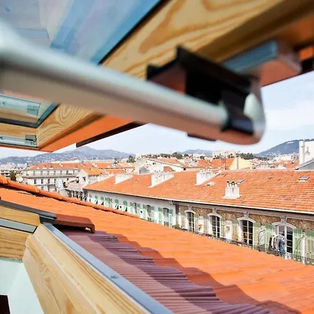 Location In Alcove 1 Bedroom & Terrace