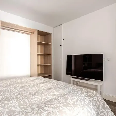 Apparemment F3 Avec Terrasse Clim & Tram Apartment *