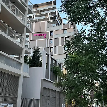 New Building- Neuf Lumineux Vue Mer, Tramway L3 Au Pied De Immeuble A 10 A 15 Mns D'aeroport, Centre & Promenade * Nice