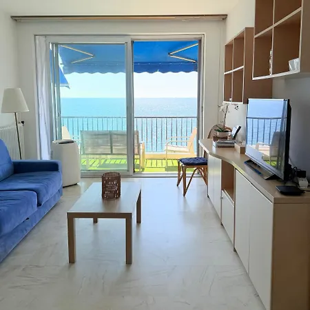Sea View, Promenade Des Anglais, 180 Degree Balcony, 4 People Apartment Nice