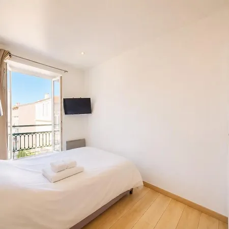 Modern And - Sea 2 Min Away Apartment *