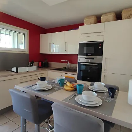 Apartment Seafront Duplex With Lovely Terrace *