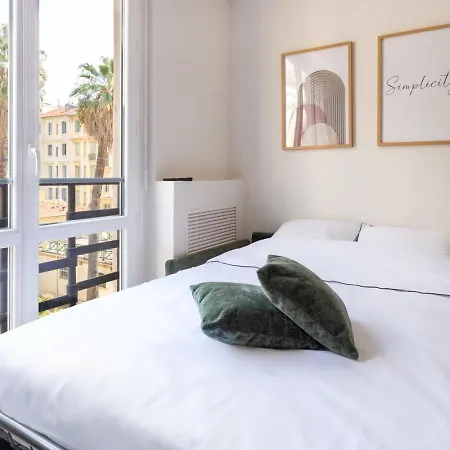 Apartment Palais Escurial -
