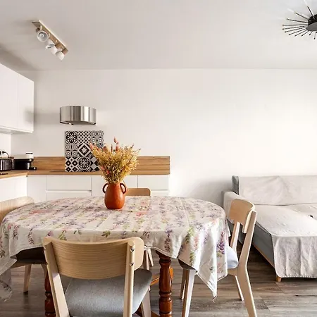 Apartment Apparemment F3 Avec Terrasse Clim & Tram *