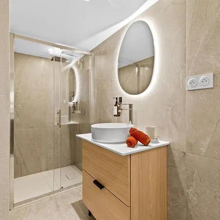 Apartment Merveilleux Duplex Centre De Nice, Climatise Et Renove ! Nice