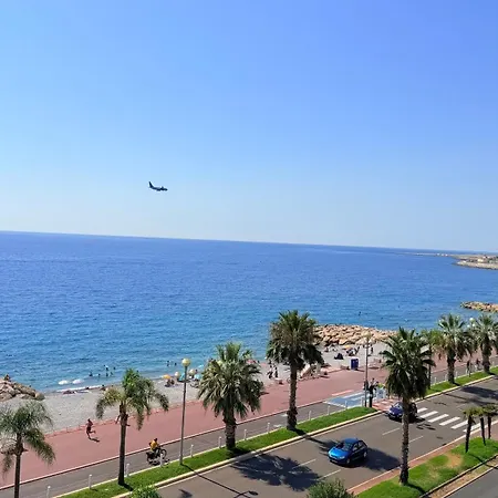 Sea View, Promenade Des Anglais, 180 Degree Balcony, 4 People Apartment Nice