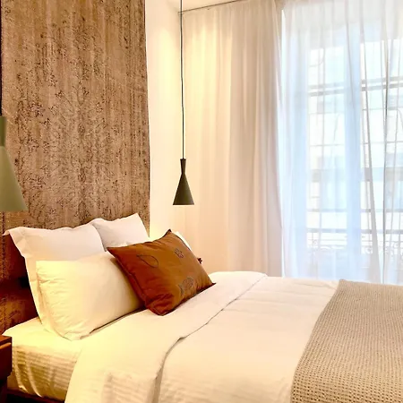 Apartment Carre Dorelegant 2 Br Nice