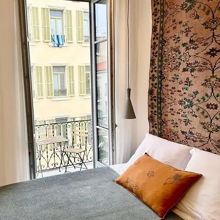 Apartment Carre Dorelegant 2 Br