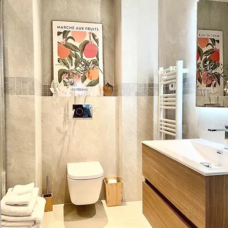 Carre Dorelegant 2 Br Apartment Nice