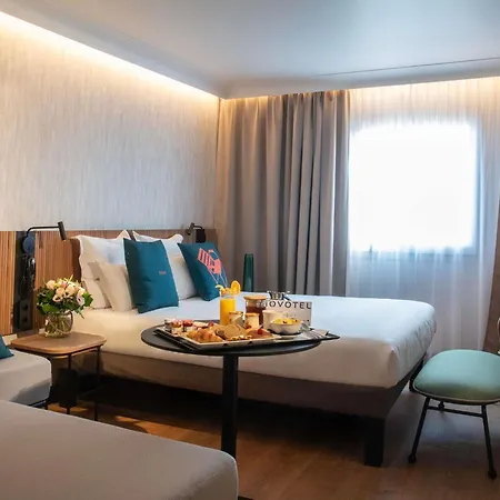 Novotel Arenas Aeroport Hotel