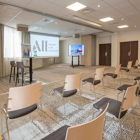 Hotel Novotel Arenas Aeroport Nice