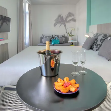 Ibis Styles Centre Gare Hotel 3*