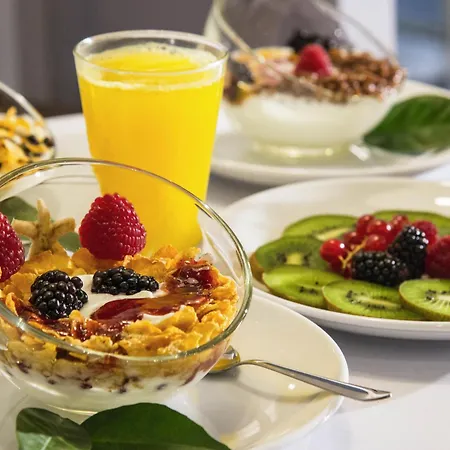 Hotel Ibis Styles Centre Gare 3*