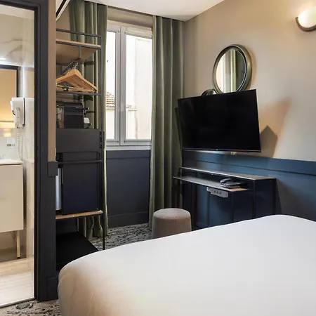 Western Cosy Hotel 4*