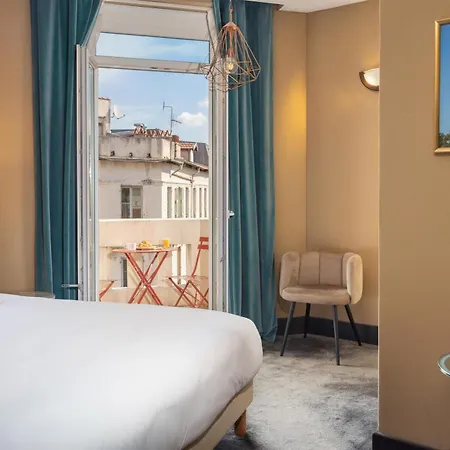 Western Cosy Hotel 4*