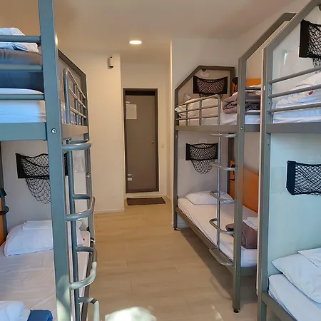 Auberge de jeunesse Hi Les Camélias
