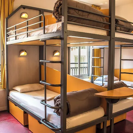 Hi Les Camélias Auberge de jeunesse *