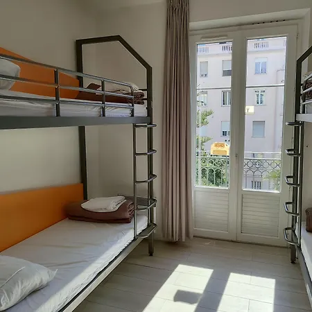 Auberge de jeunesse Hi Les Camélias