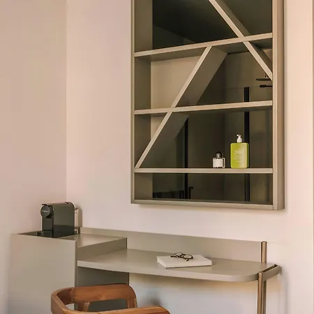 Ikonik Jean Médecin 4* Nice