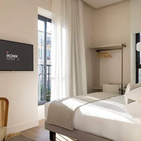 Ikonik Jean Médecin 4* Nice