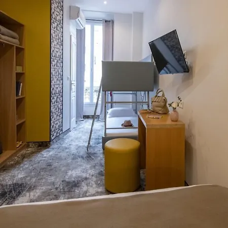 D'ostende Hotel 2*