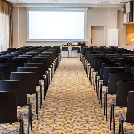 Express - - Grand Arenas By Ihg