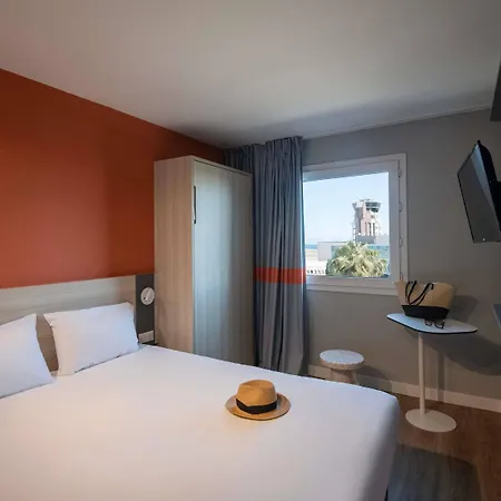 Ibis Budget Aeroport 2* Nice