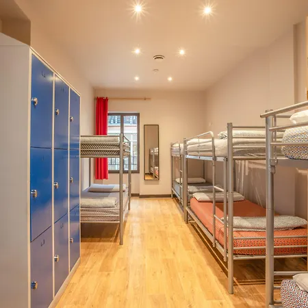Auberge de jeunesse Saint Exupery Nice