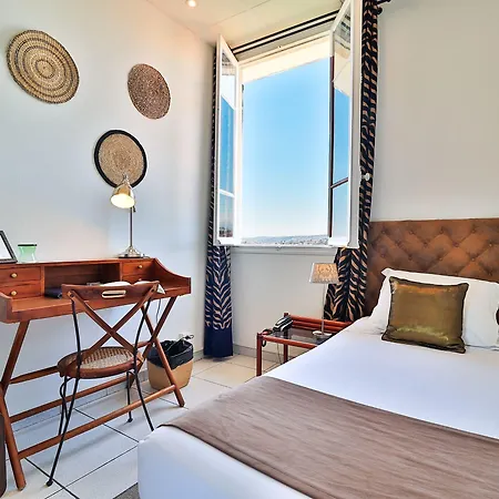 Le Panoramic Boutique 2*